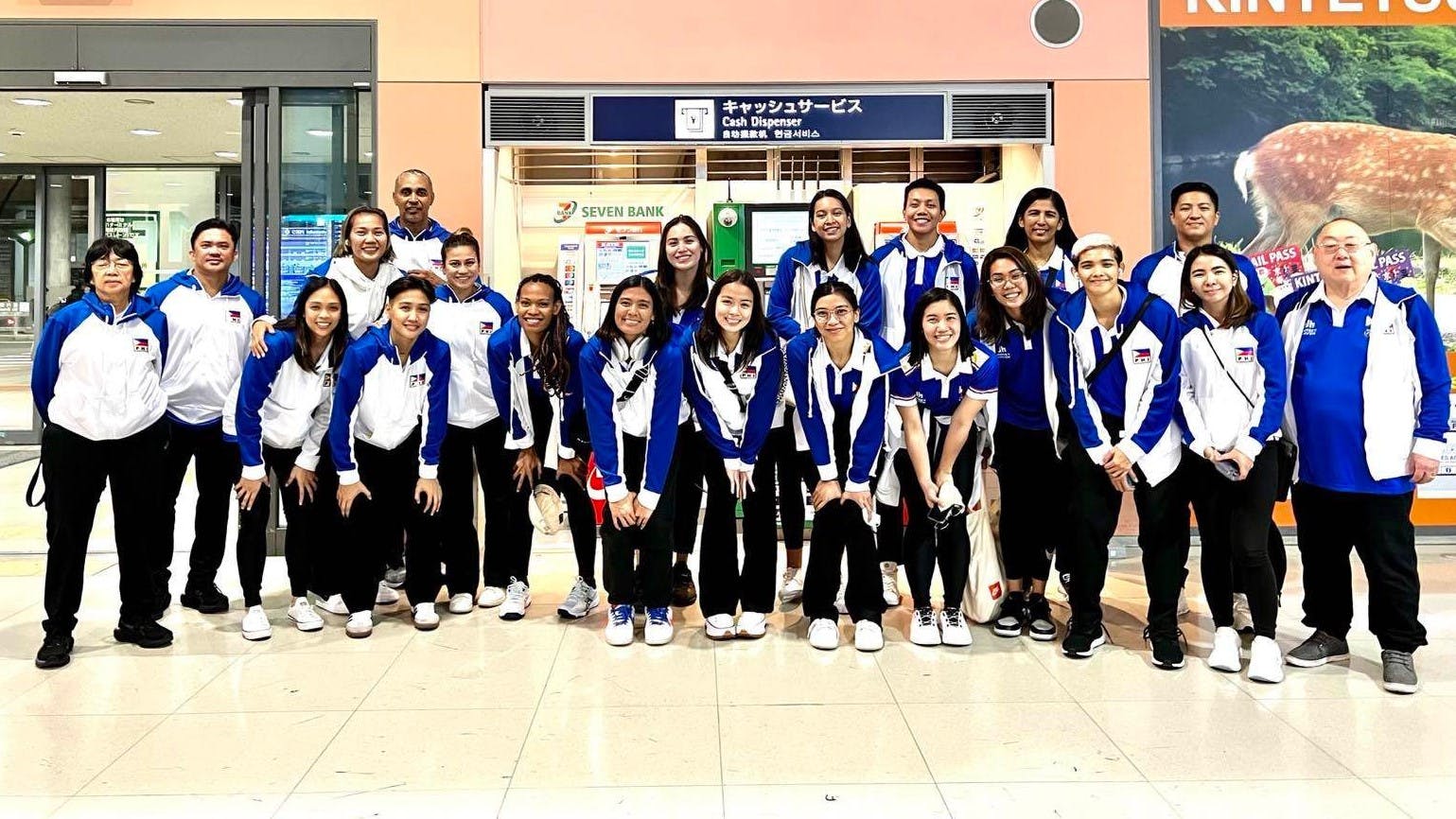 Groufie after hingal: Jia De Guzman, Alyssa Valdez, other national spikers bond in Japan